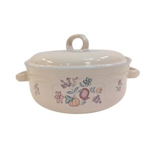 International China Round Covered Vegetable 1.5Qt Casserole Dish W/ Lid Vintage
